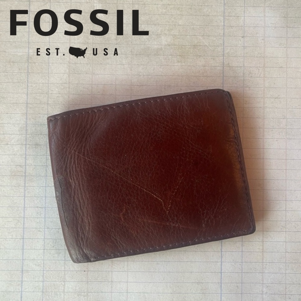 Fossil Classic Brown Leather Wallet